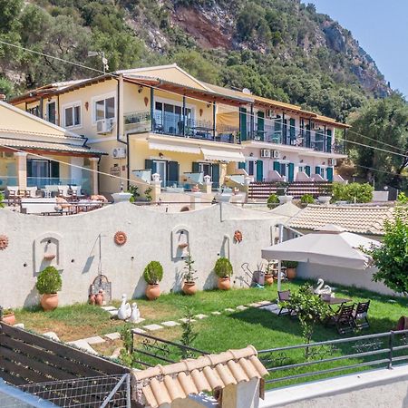 Angela Panorama Villa ปาเลโอกัสไตรซา ภายนอก รูปภาพ