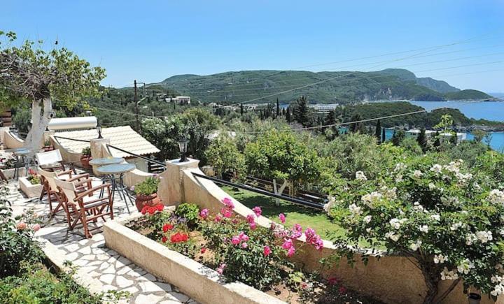 Angela Panorama Villa ปาเลโอกัสไตรซา ภายนอก รูปภาพ