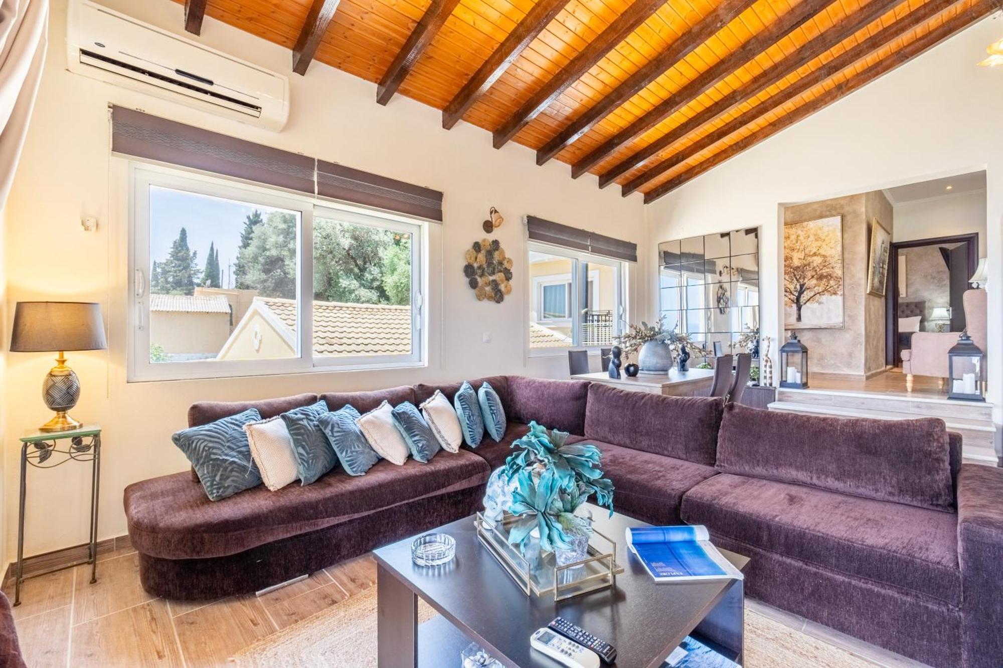Angela Panorama Villa ปาเลโอกัสไตรซา ภายนอก รูปภาพ