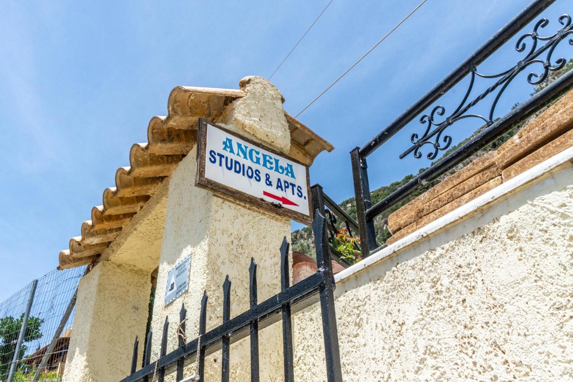 Angela Panorama Villa ปาเลโอกัสไตรซา ภายนอก รูปภาพ