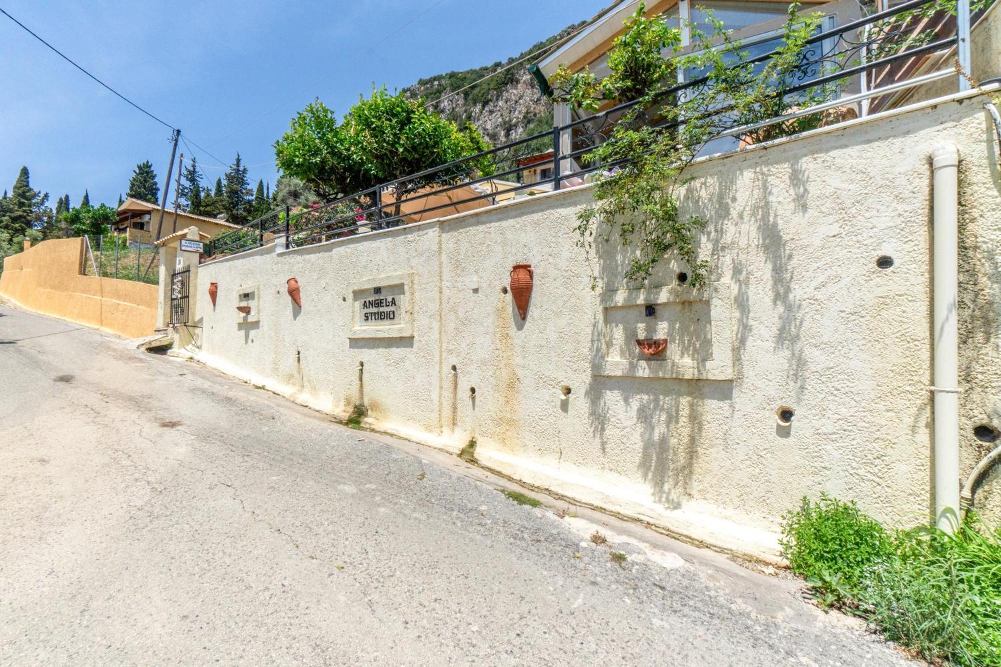 Angela Panorama Villa ปาเลโอกัสไตรซา ภายนอก รูปภาพ