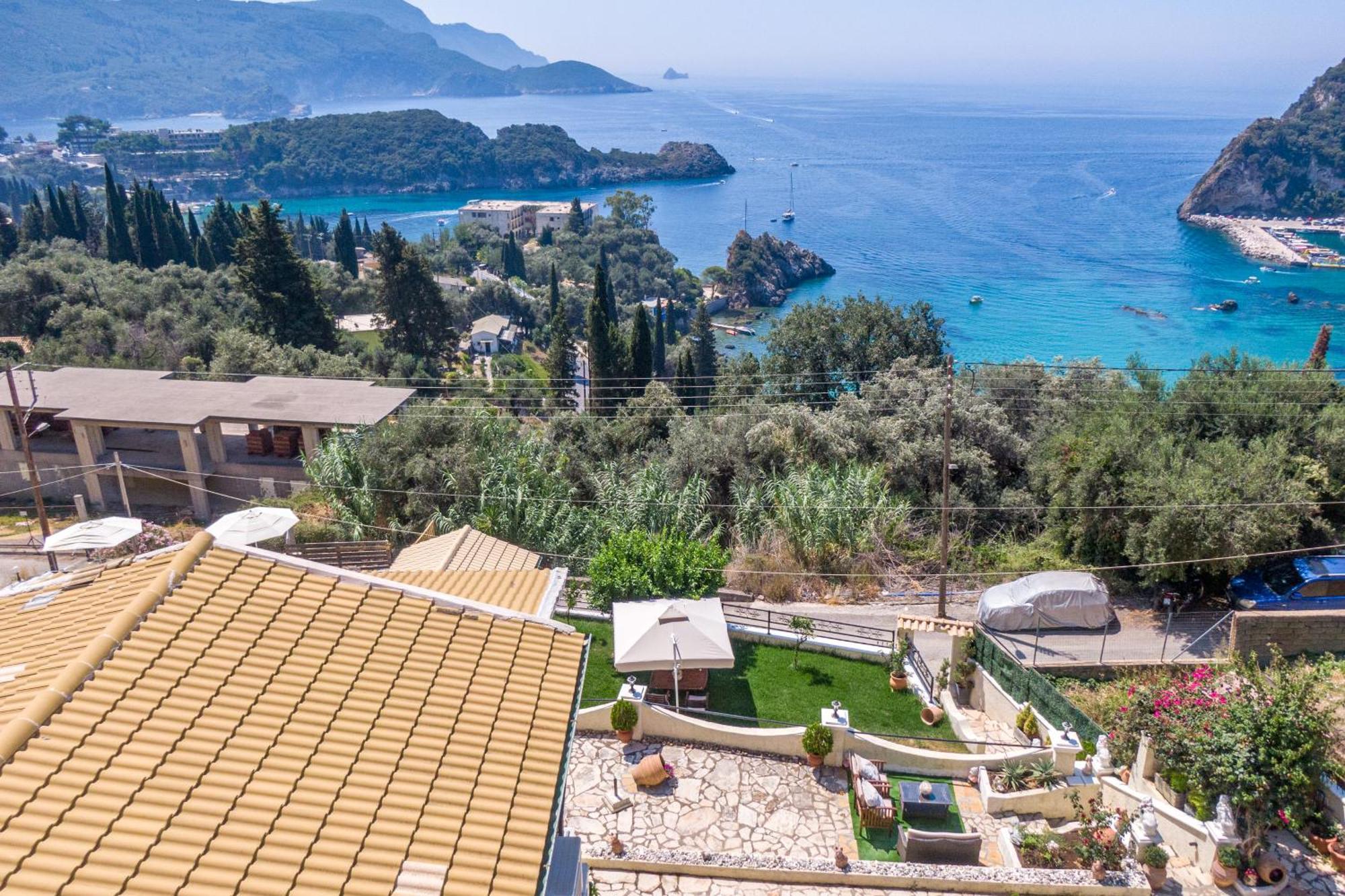 Angela Panorama Villa ปาเลโอกัสไตรซา ภายนอก รูปภาพ